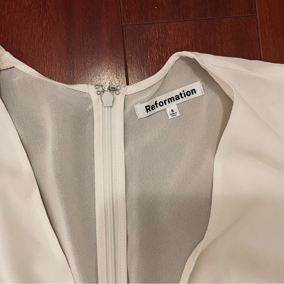 NWT Reformation Laurelei Dress Ivory - Size 8 - Picture 7 of 7